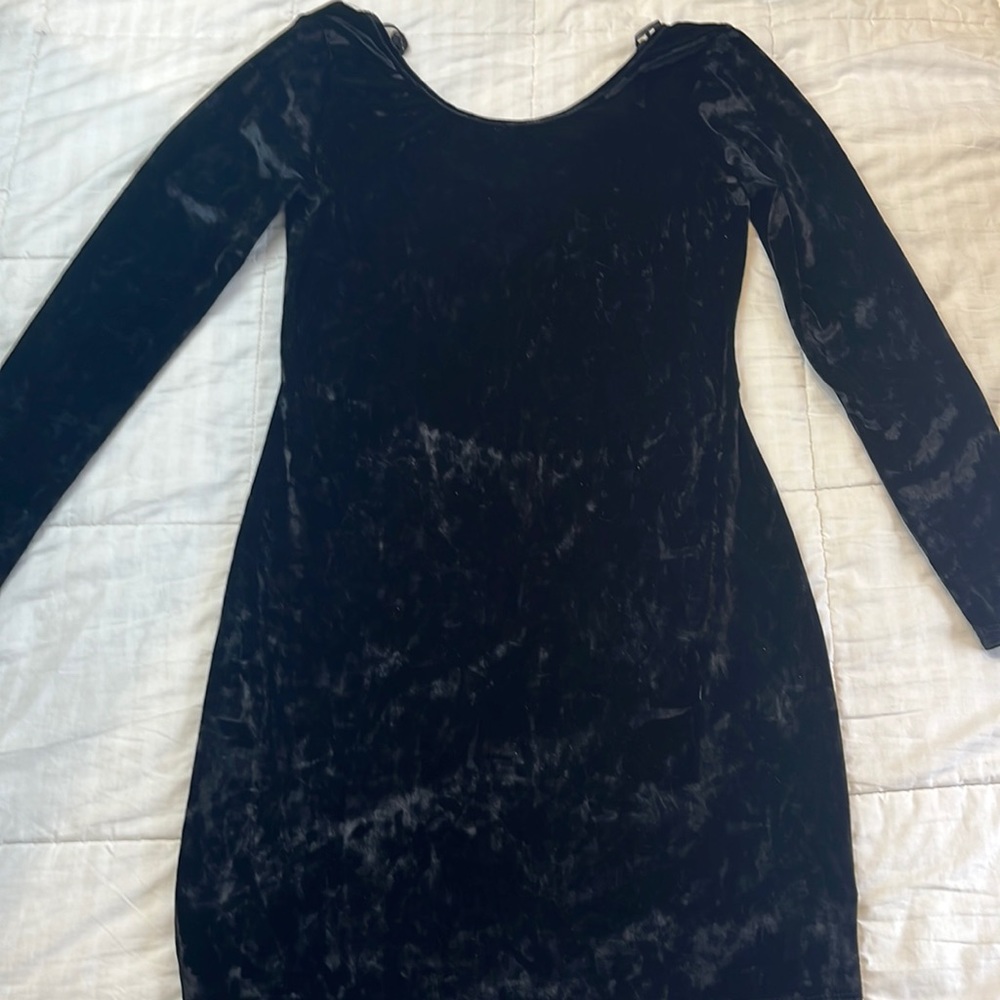 Cherry Top Black, velvet, long sleeve dress